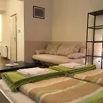 Appartement Arany Janos Apartman *