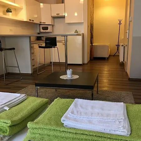 Arany Janos Apartman Apartment