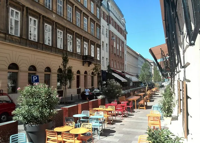 Arany Janos Apartman