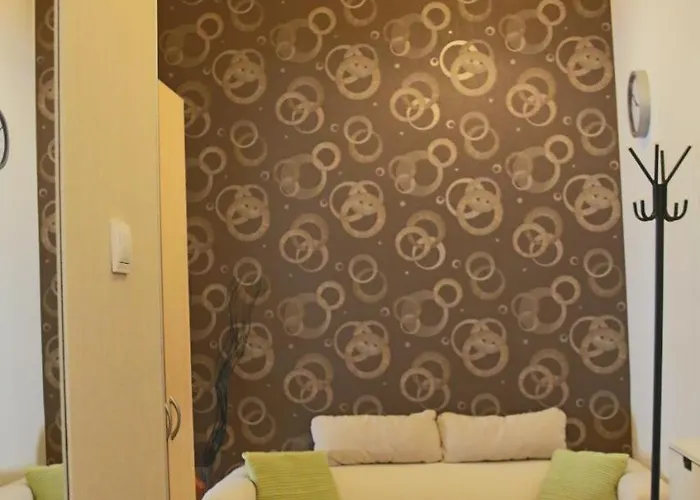 Arany Janos Apartman Apartmán